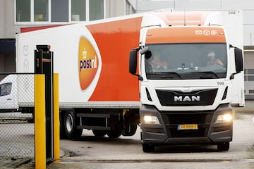 Vrachtwagen PostNL (ANP)