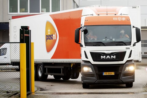 PostNL zet in op laadpleinen voor elektrisch grootvervoer