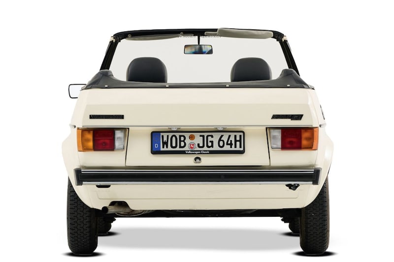 De eerste Volkswagen Golf Cabrio was gepland zonder rolbeugel maar werd toch het aardbeienmandje