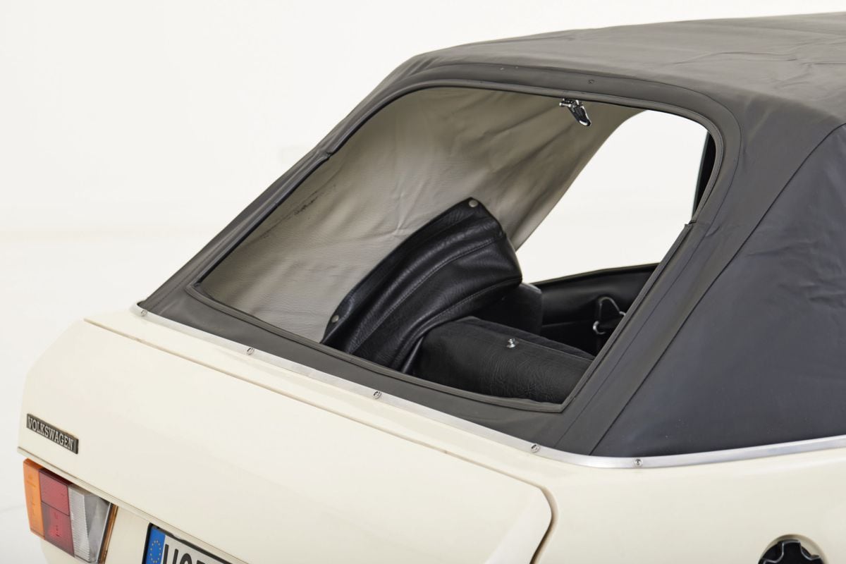 Volkswagen Golf 1 Cabriolet inclusief prototype