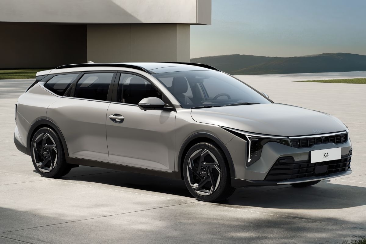 Kia K4 Sportswagon