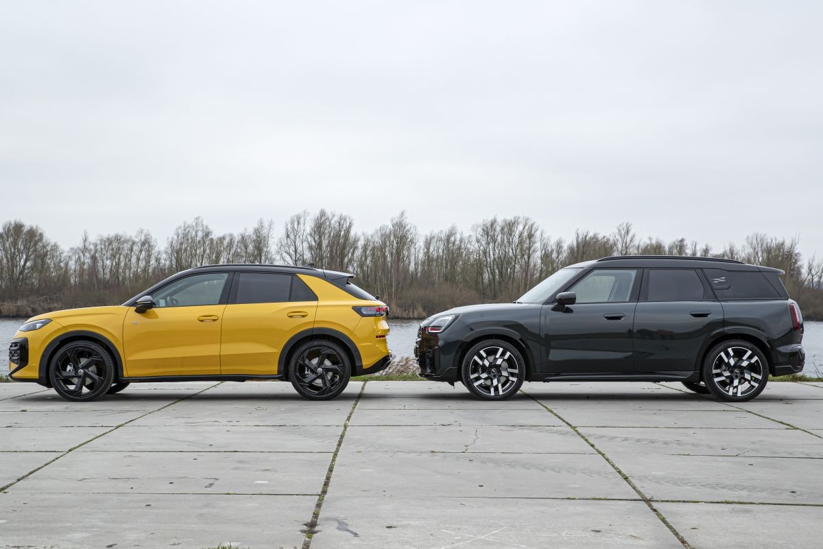 Volkswagen T-Roc Mini Countryman dubbeltest