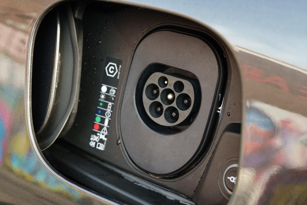 Porsche Macan Turbo Electric