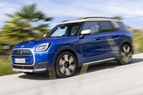 Elektrische Mini Countryman komt nu verder dan 500 kilometer zonder bij te laden