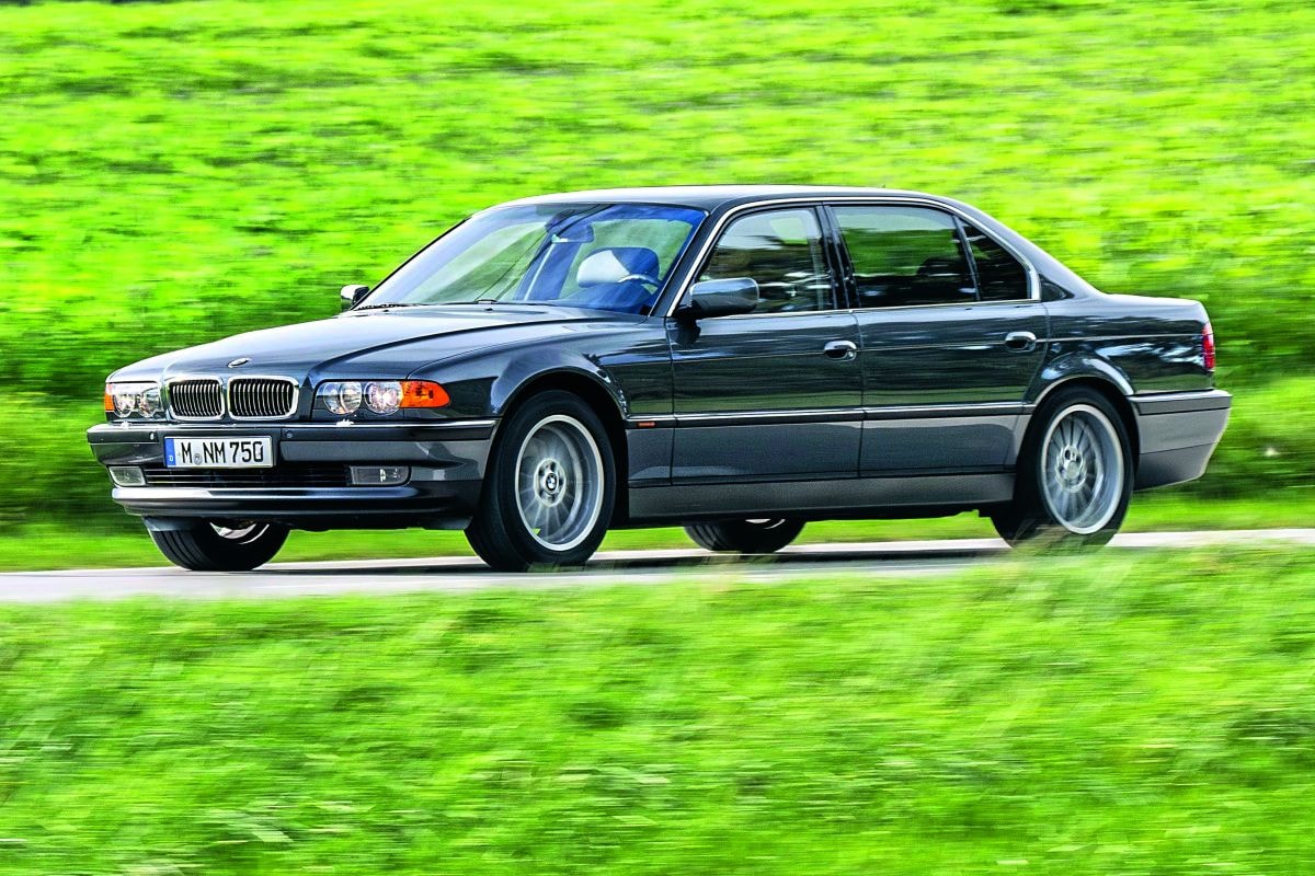 BMW 750iL E38