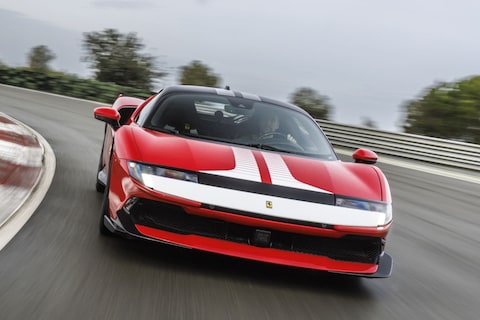 Test Ferrari 849 Testarossa - Bruter en leuker dan de SF90 Stradale