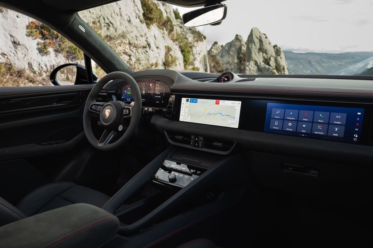 Porsche Macan GTS Electric