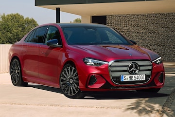 Illustratie Mercedes-Benz E-klasse met EQ Technologie Larson