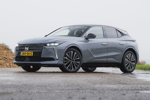 Nieuwe modellen van DS: N°1, N°2, N°3, N°5, N°6, N°7, N°9