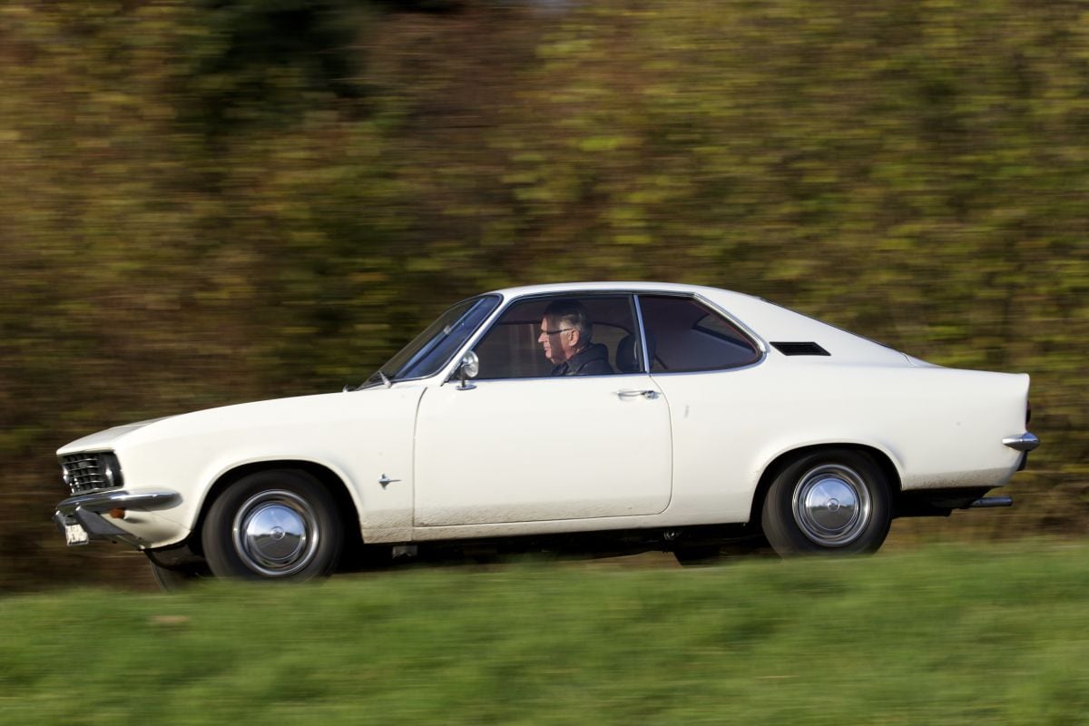 Opel Manta A eerste generatie 1970-1975