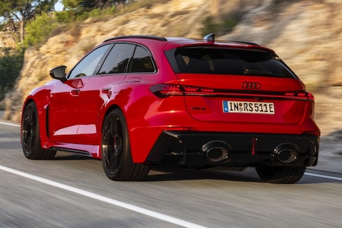Nieuwe Audi RS5 is beestachtig, kan elektrisch rijden en is loodzwaar
