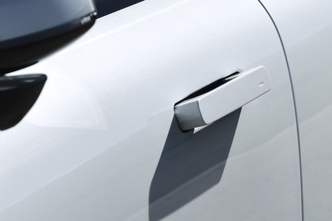 Polestar laat de verzonken deurgrepen los: 'Normale handgrepen komen weer terug'