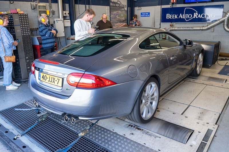 Jaguar XKR 5.0 V8 Supercharged (2009) - Op de rollenbank