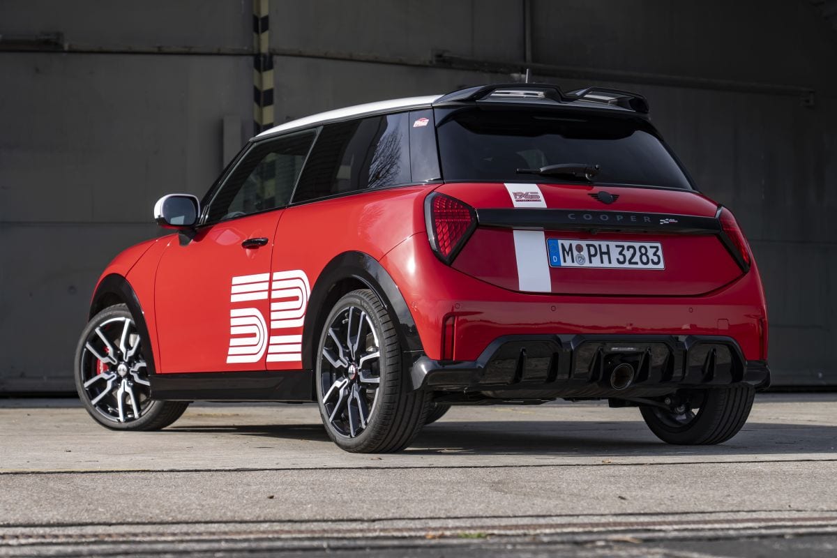 Mini John Cooper Works Victory Edition