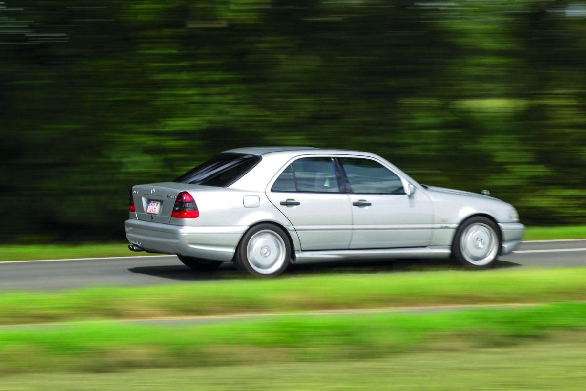 MERCEDES AMG DUITS KENTEKEN