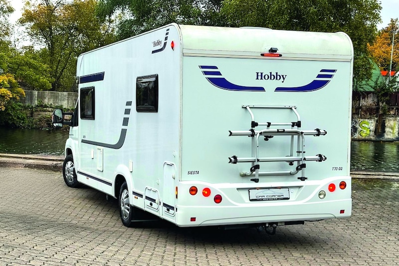 Deze 11 jaar oude Hobby-camper is zijn stevige prijs van €42.900 zeker waard