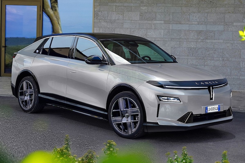 Lancia Gamma (illustratie, Larson)