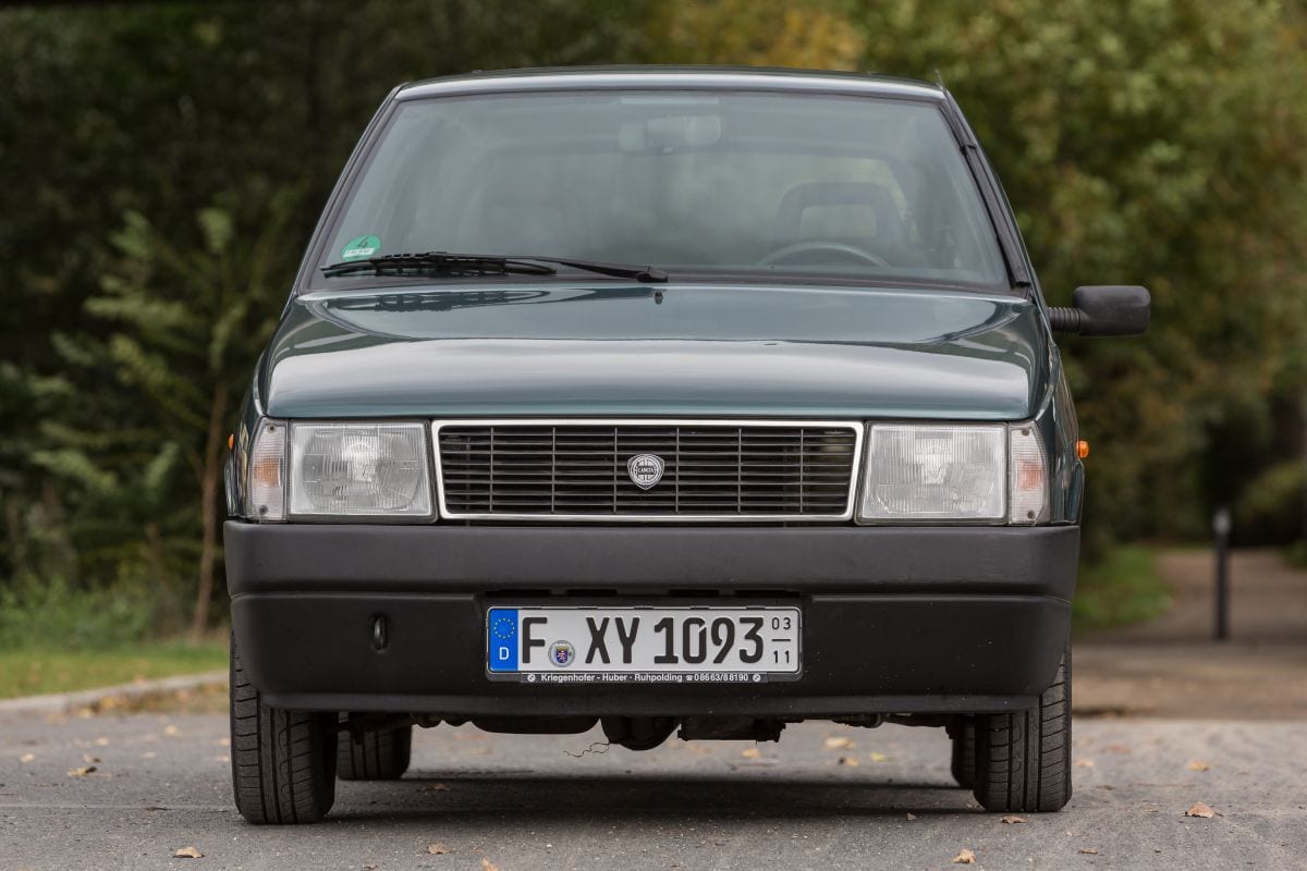 Lancia Y10