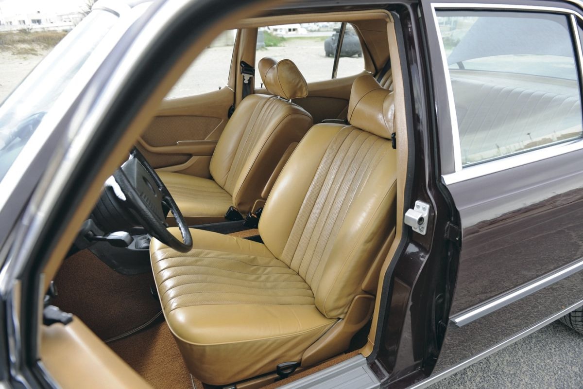 Mercedes 350 SE W116