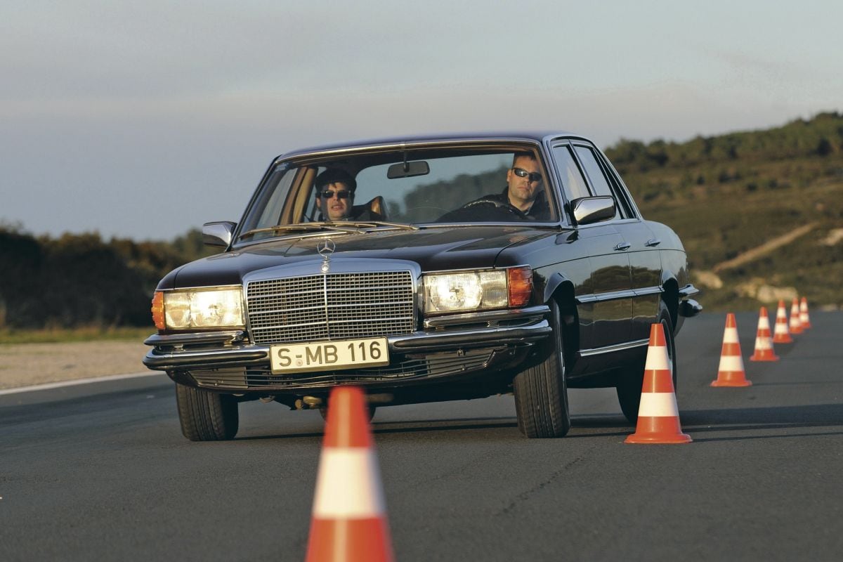 Mercedes 350 SE W116