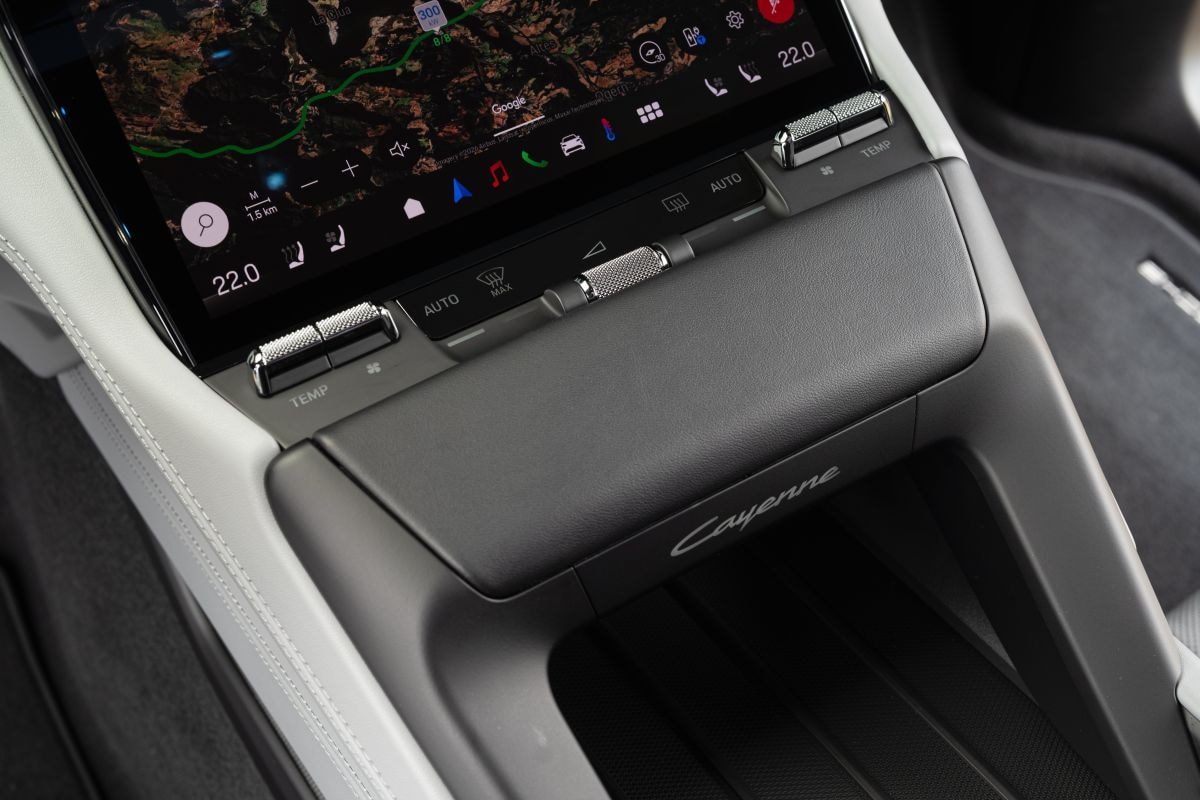 Porsche Cayenne Turbo Electric