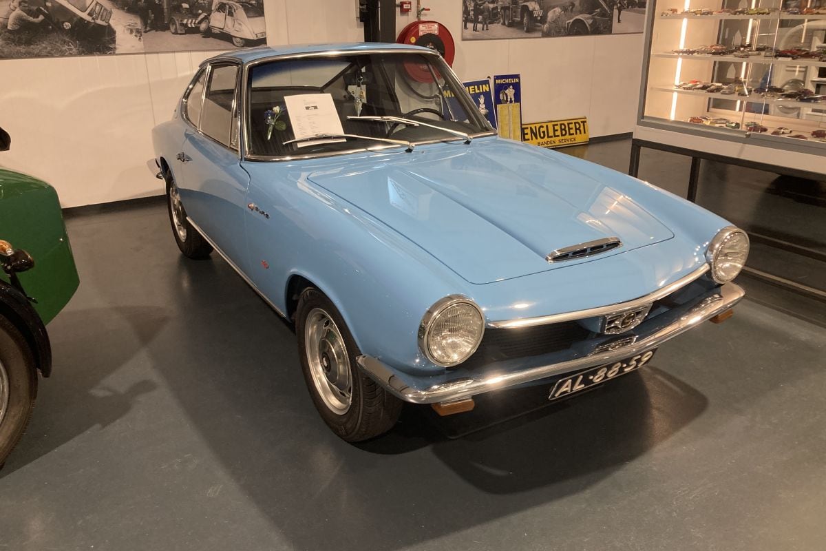 Klassieke BMW-tentoonstelling museum