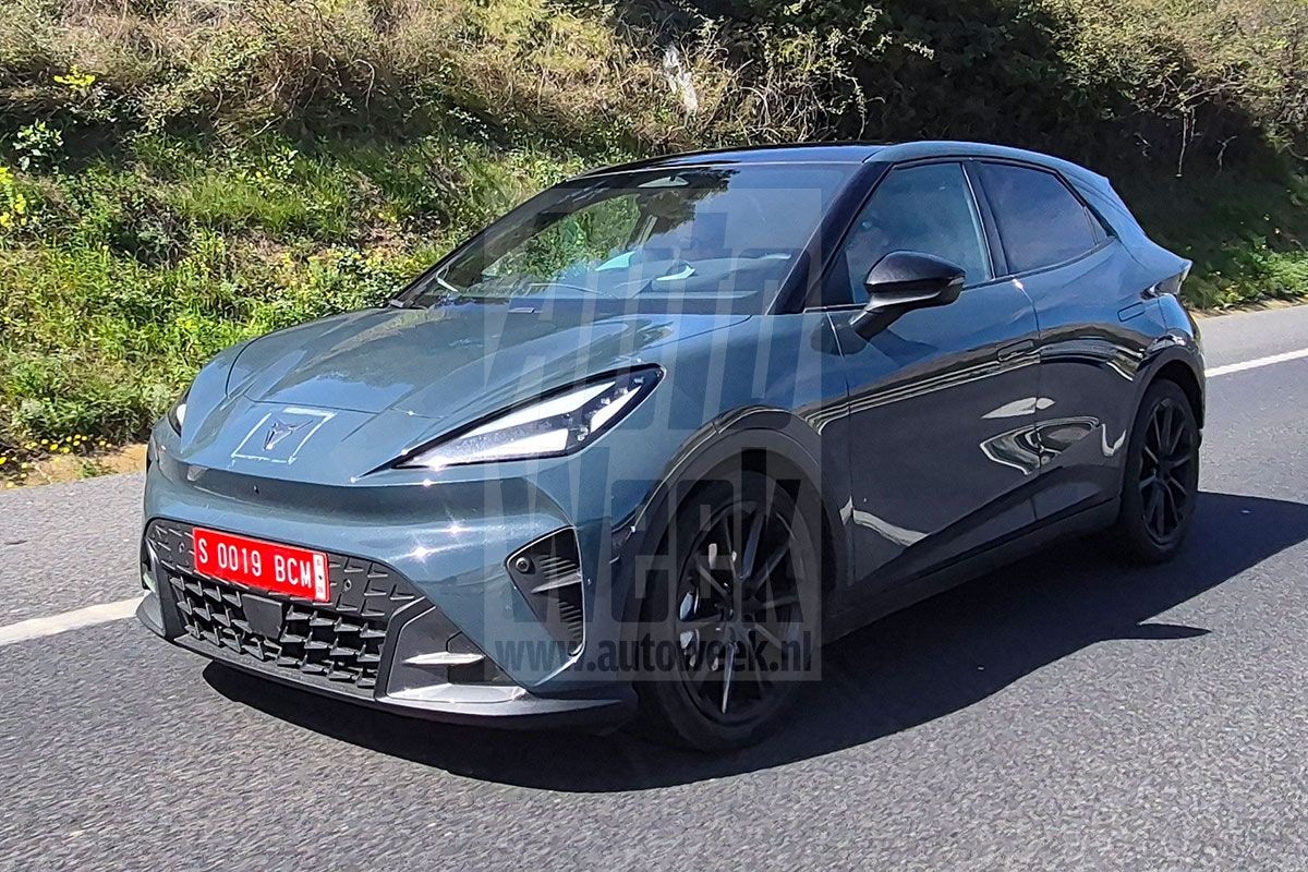 Cupra Raval spyshots