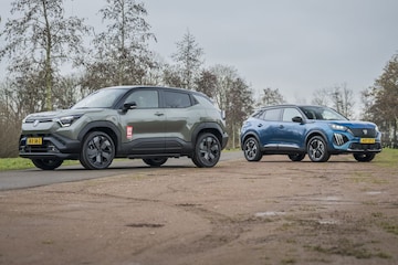 Peugeot e-2008 vs Suzuki e Vitara