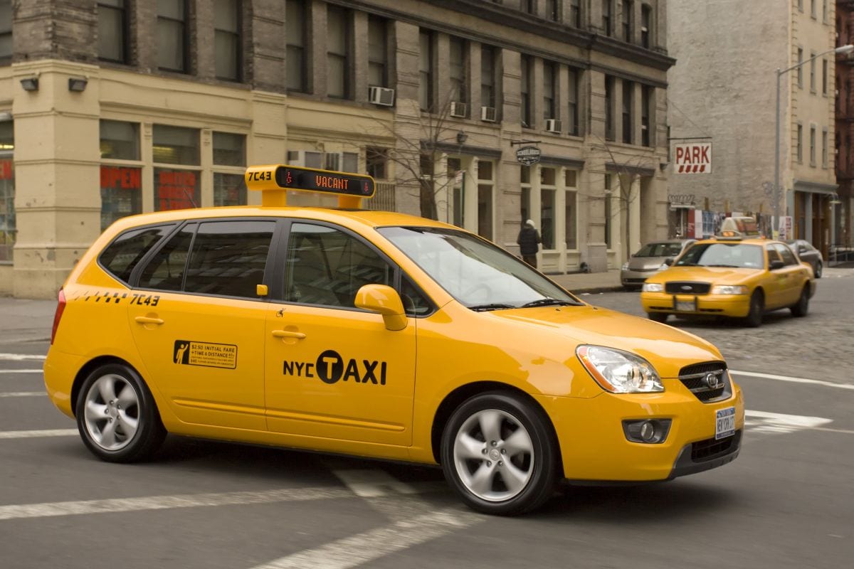 Kia Rondo Kia PV5 New York Taxi
