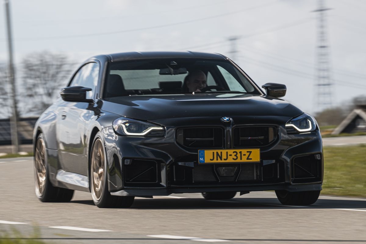 BMW M2 CS
