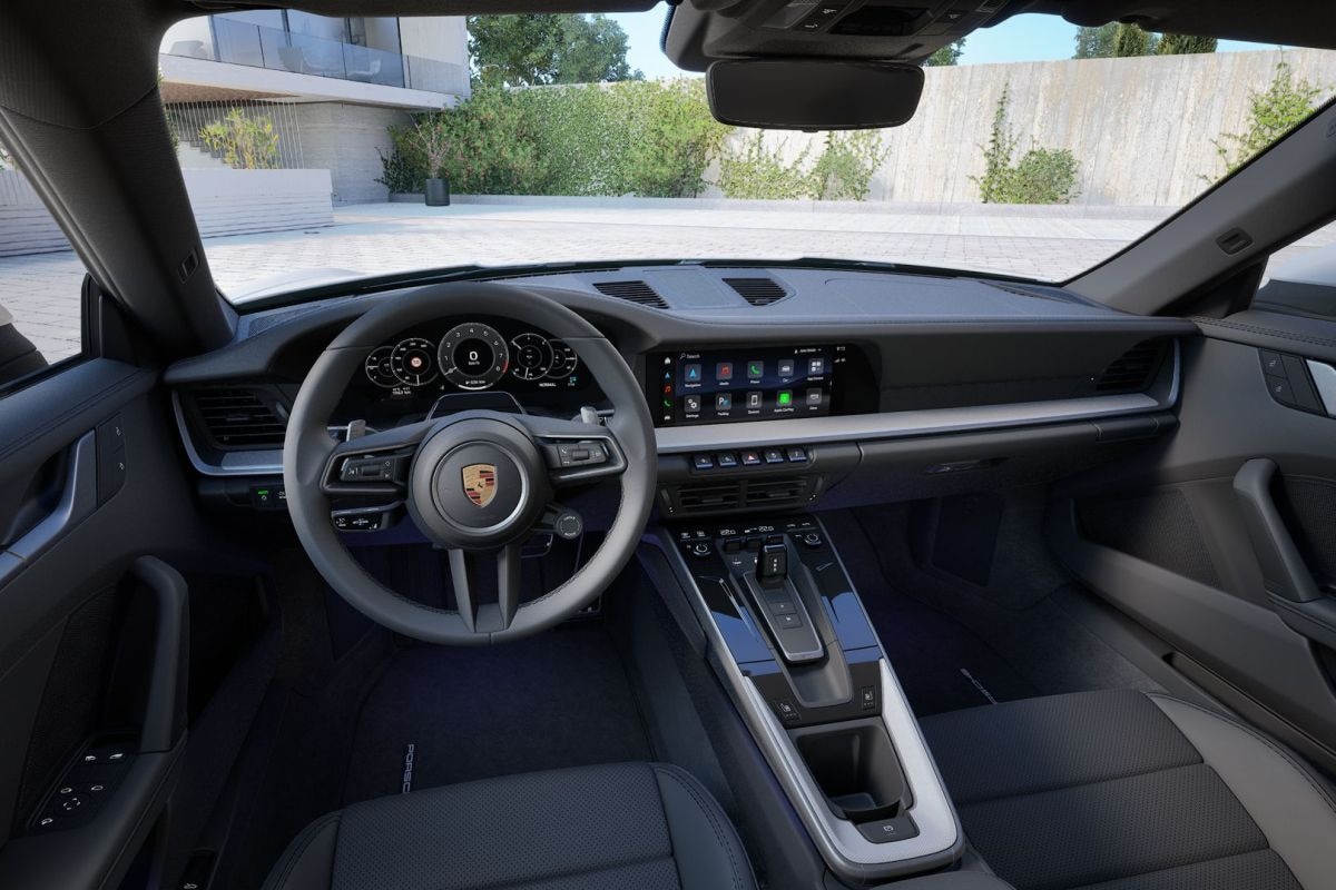 Porsche 911 back to basics