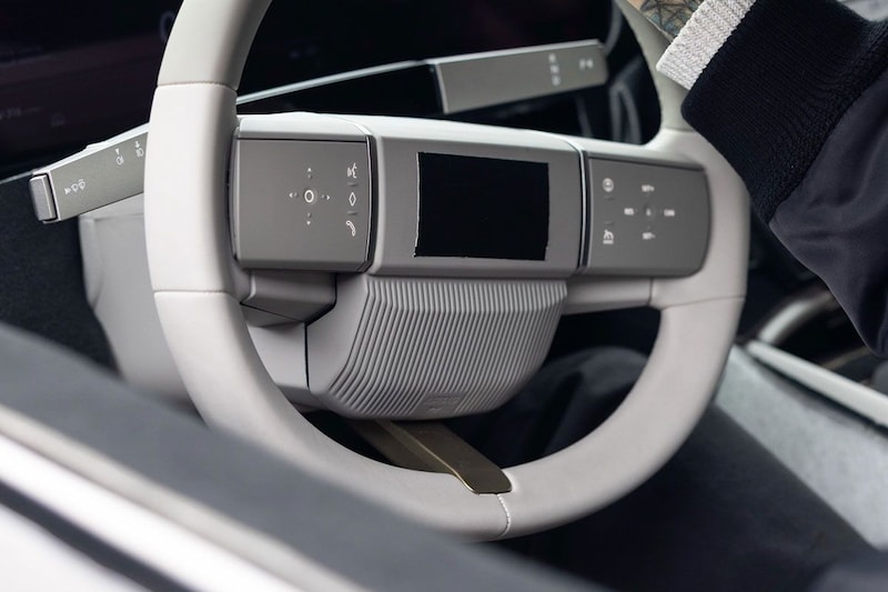 Het interieur van de Jaguar ‘Type 00’ is ook al schrikken voor de liefhebber