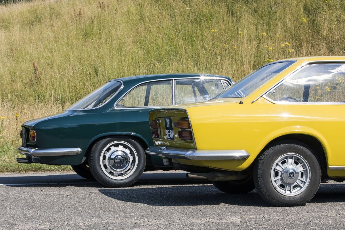 Alfa Romeo GT Junior en Fiat 124 Coupé Italiaanse klassieker