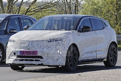 Renault Megane E-Tech Spyshots