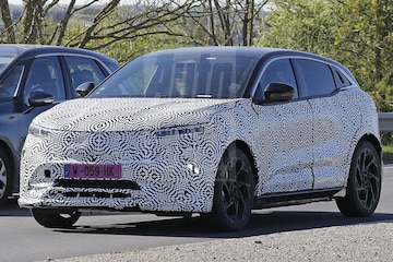 Renault Megane E-Tech Spyshots