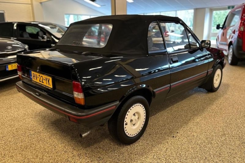 Ford Fiesta Cabrio