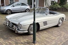 Mercedes-Benz 300 SL