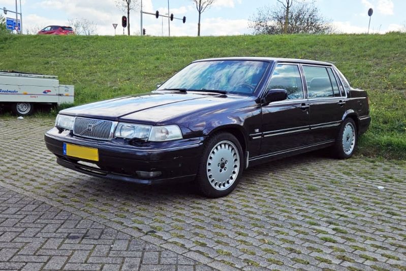 Volvo S90