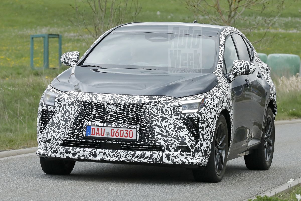Lexus RX spyshots