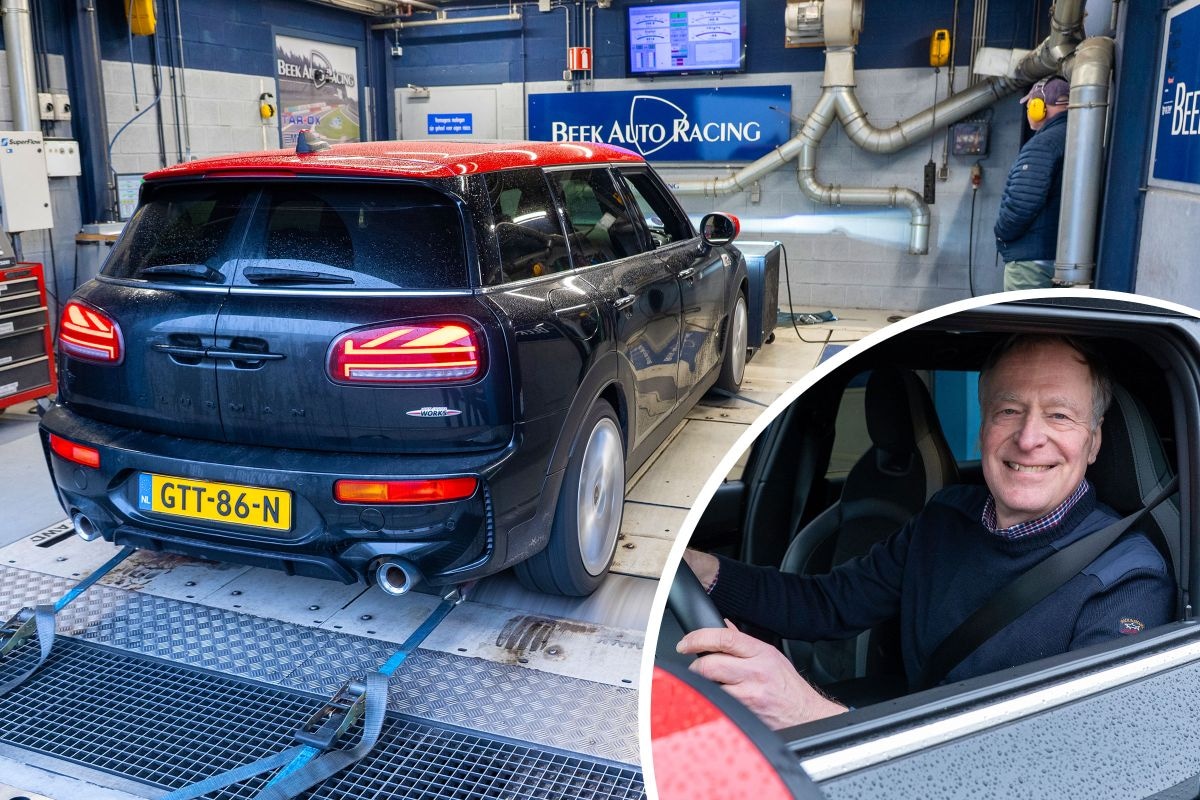 Onno haalde zijn Mini Clubman JCW zelf uit Duitsland: 'Ik ga af en toe even met hem ravotten'