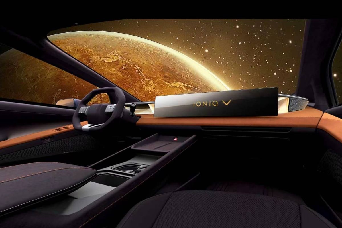Hyundai Ioniq V