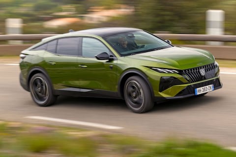 Test: Peugeot 408 PHEV - Alleen Action stunt harder