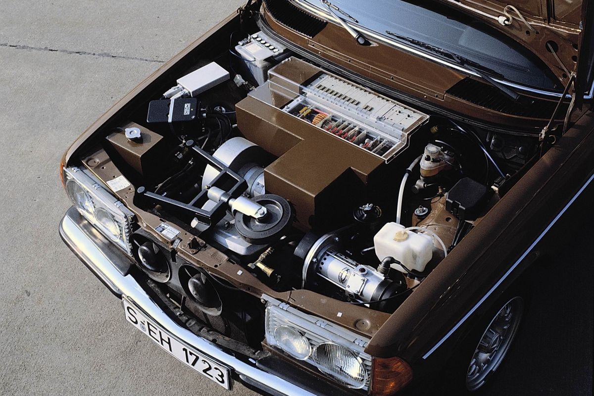 Mercedes-Benz W123