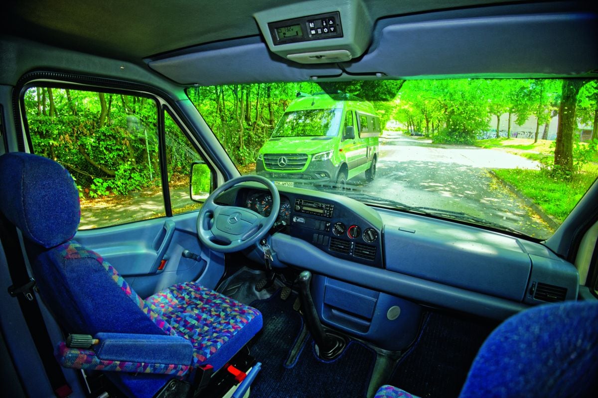James Cook camper op basis van Mercedes Sprinter