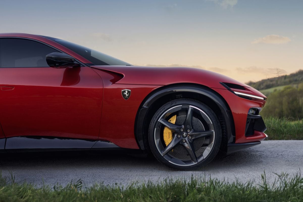Ferrari Purosangue Handling Speciale