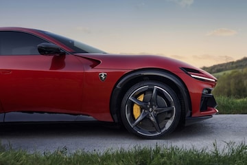 Ferrari Purosangue Handling Speciale