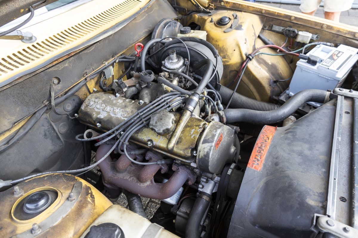 Volvo 245 DL