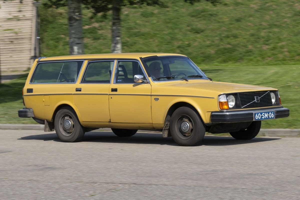 Volvo 245 DL