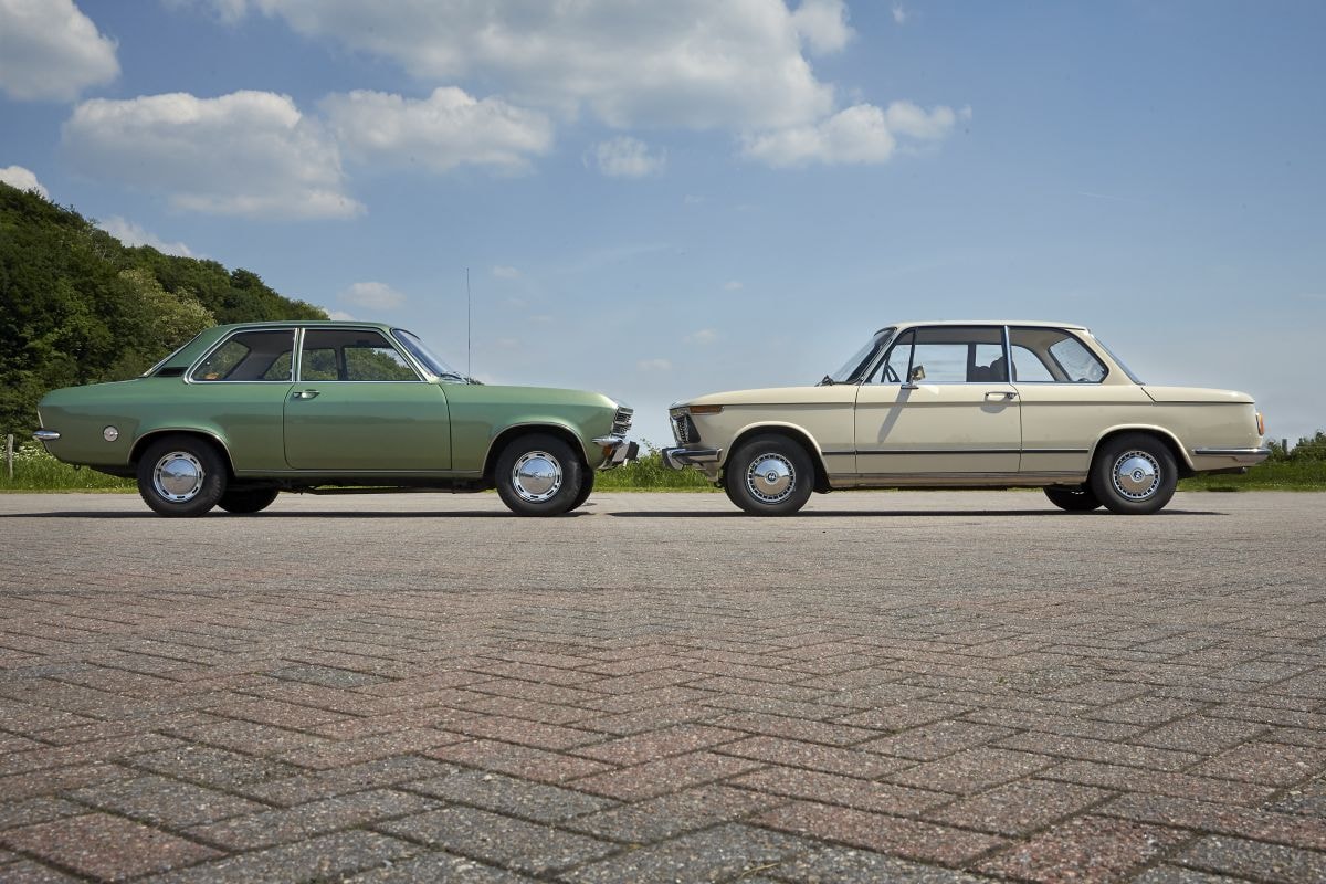 Opel Ascona A en BMW 1502 klassiekers jaren 70