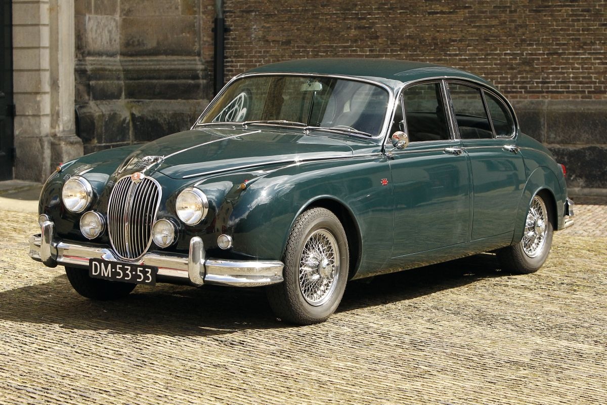 Jaguar MkII